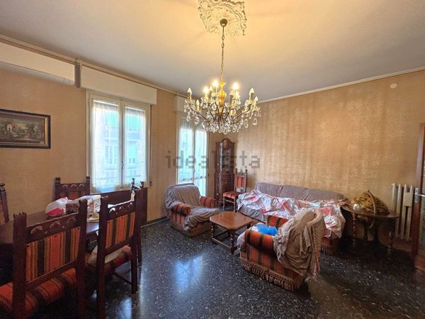 appartamento in vendita a Modena in zona San Lazzaro / Modena Est