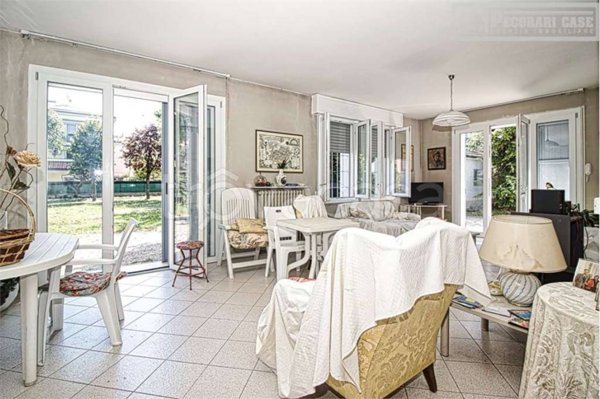 appartamento in vendita a Modena in zona Madonnina / Quattro Ville