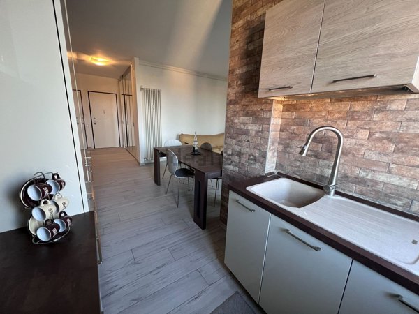 appartamento in vendita a Modena in zona Centro Storico