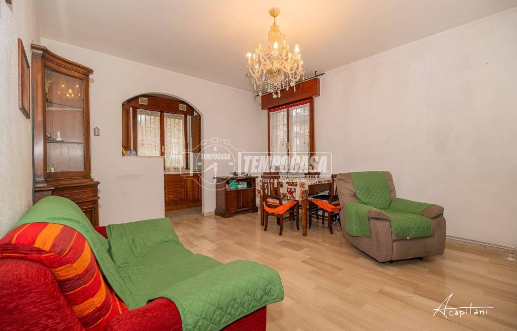 appartamento in vendita a Modena in zona San Lazzaro / Modena Est