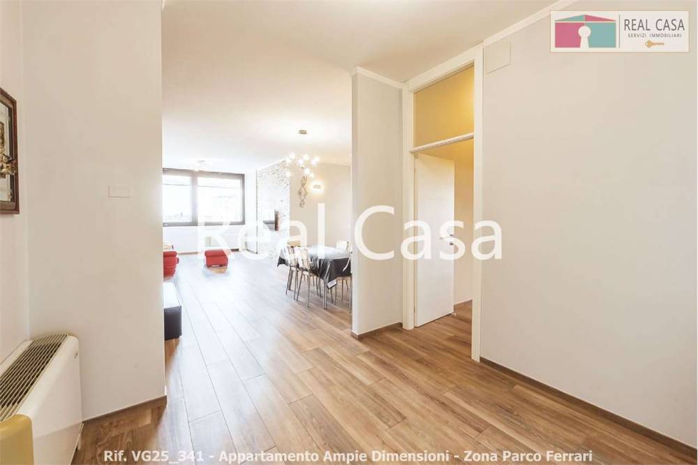 appartamento in vendita a Modena in zona Centro Storico