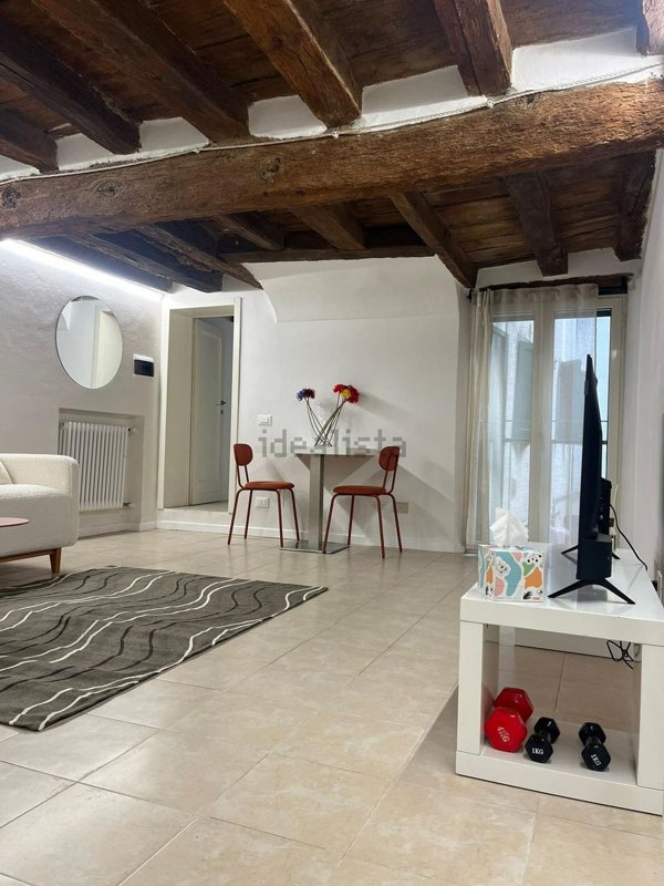 appartamento in vendita a Modena in zona Centro Storico