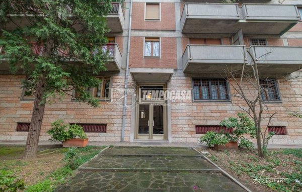 appartamento in vendita a Modena in zona Centro Storico