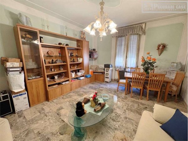 appartamento in vendita a Modena in zona Centro Storico