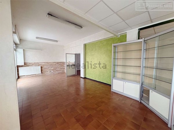 ufficio in vendita a Modena