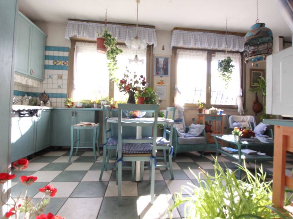 casa indipendente in vendita a Modena in zona Baggiovara