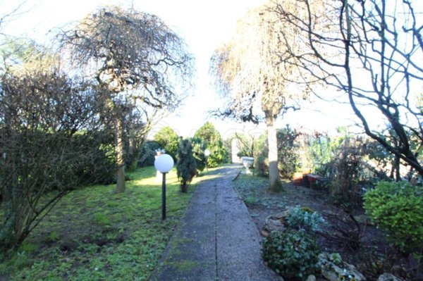 casa indipendente in vendita a Modena