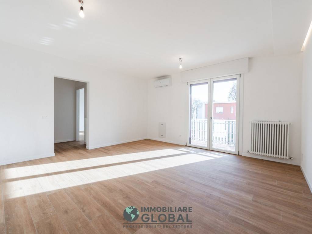 appartamento in vendita a Modena in zona Buon Pastore