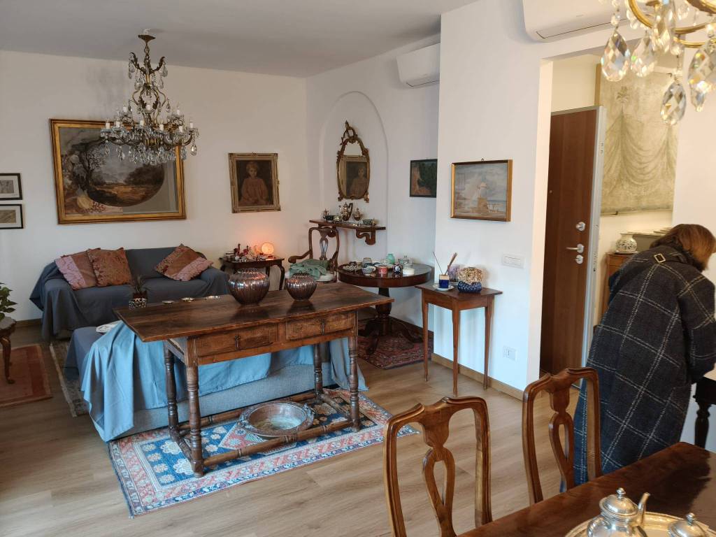 appartamento in vendita a Modena in zona Crocetta