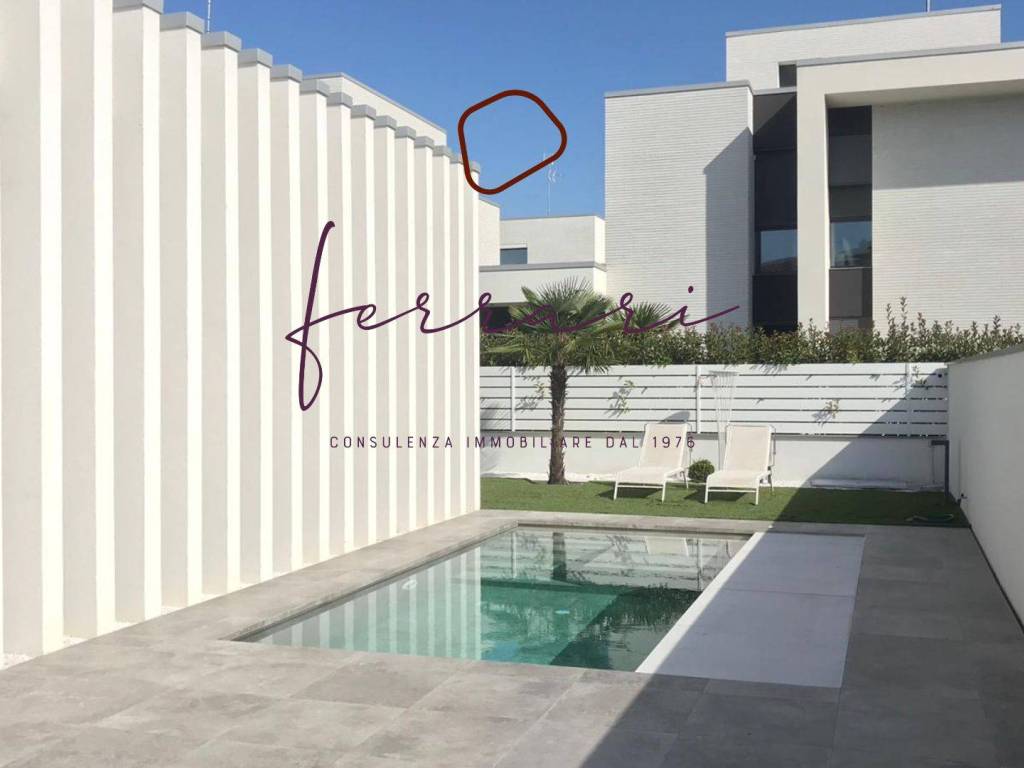 casa indipendente in vendita a Modena in zona San Lazzaro / Modena Est