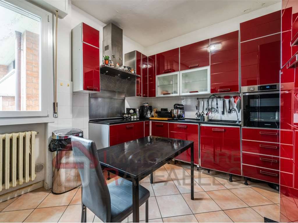 appartamento in vendita a Modena in zona Vaciglio