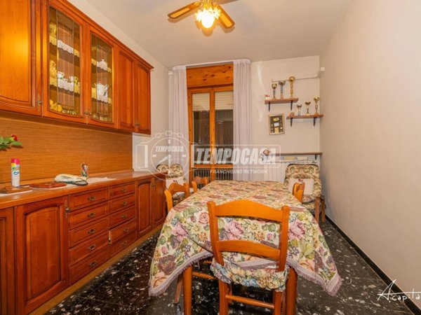 appartamento in vendita a Modena in zona Madonnina / Quattro Ville