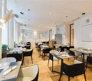 negozio in vendita a Modena