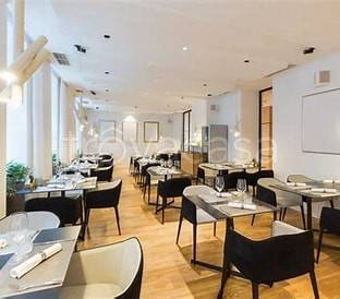 negozio in vendita a Modena in zona Centro Storico