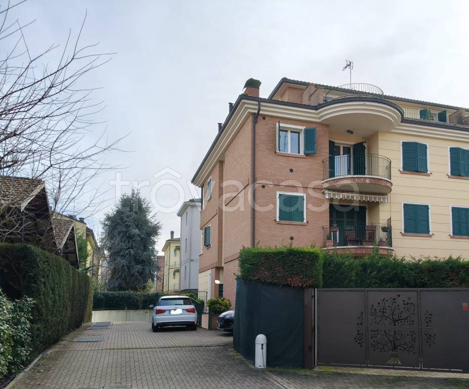 appartamento in vendita a Modena in zona San Damaso