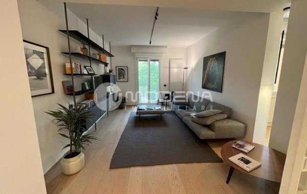 appartamento in vendita a Modena in zona Centro Storico