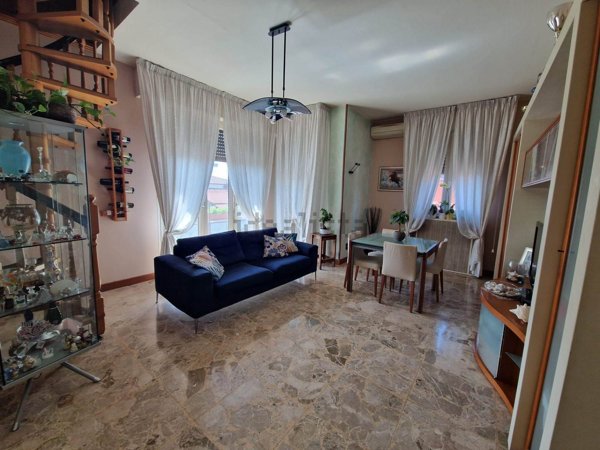 appartamento in vendita a Modena in zona Crocetta