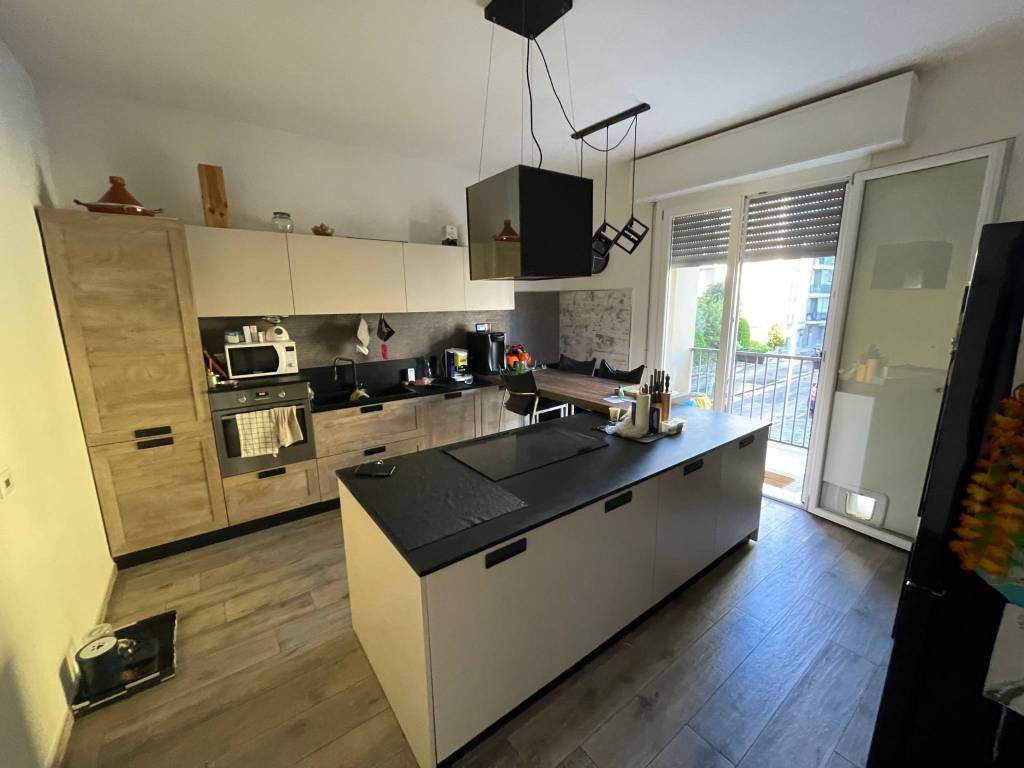 appartamento in vendita a Modena in zona San Lazzaro / Modena Est