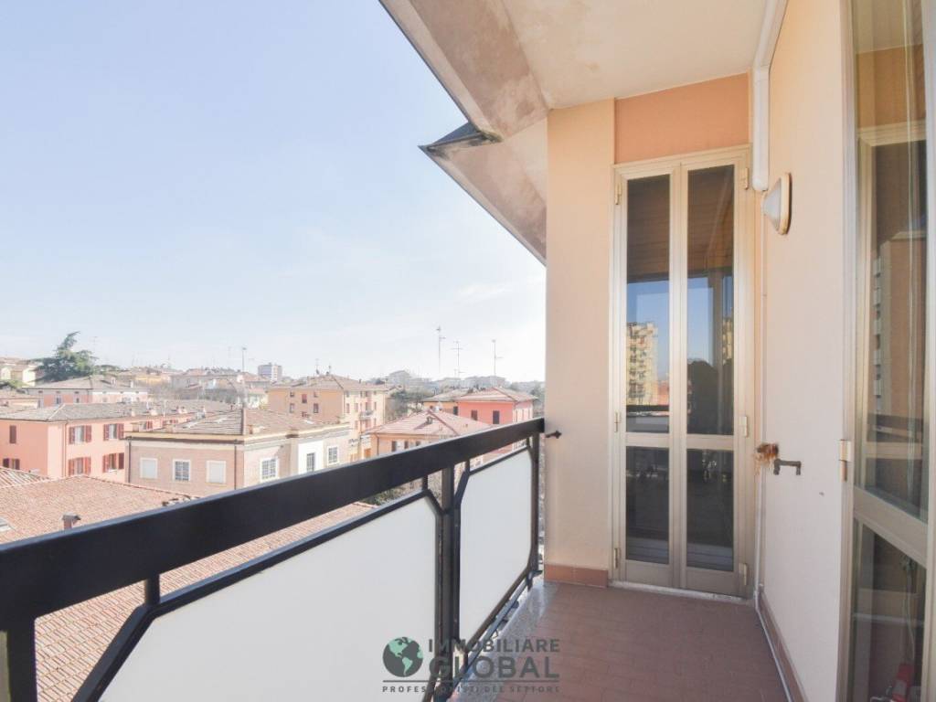 appartamento in vendita a Modena in zona Buon Pastore