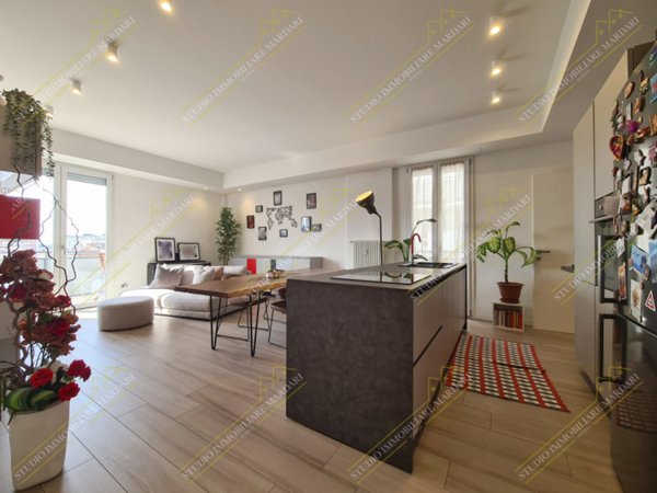 appartamento in vendita a Modena in zona Centro Storico