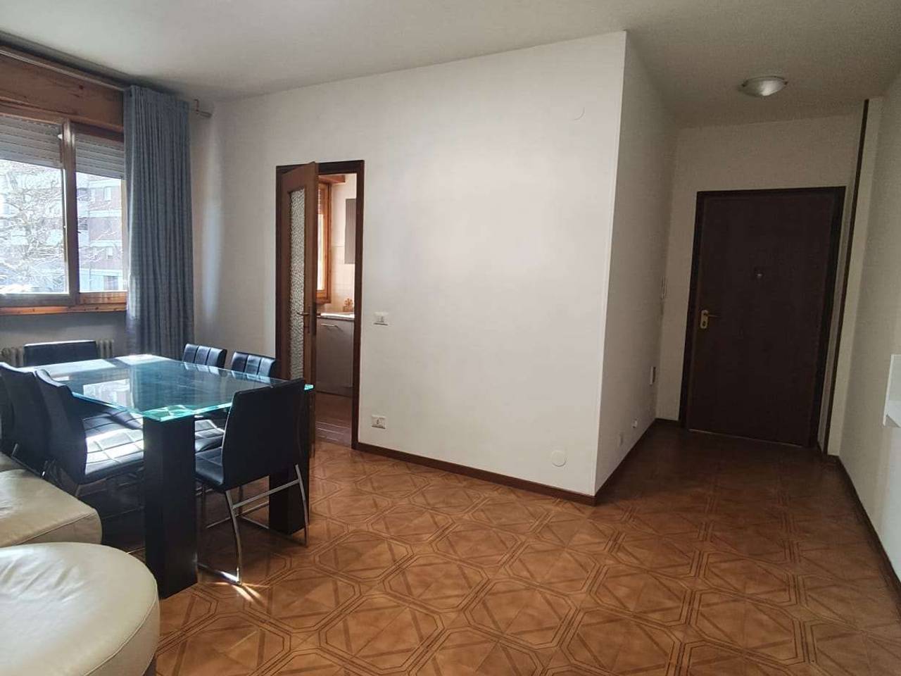 appartamento in vendita a Modena in zona Crocetta