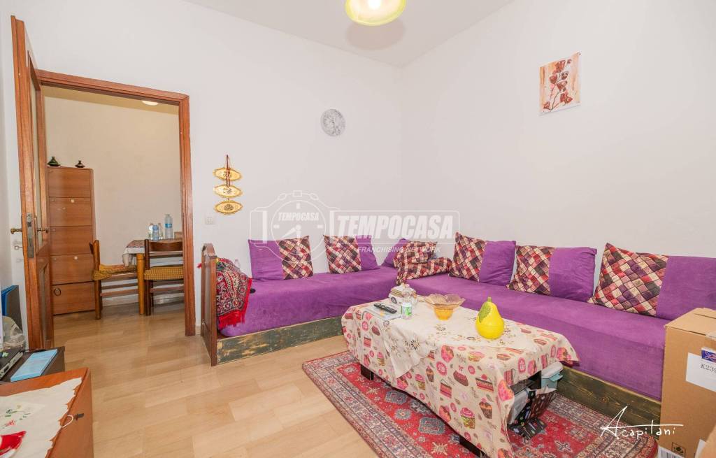 appartamento in vendita a Modena in zona Amendola