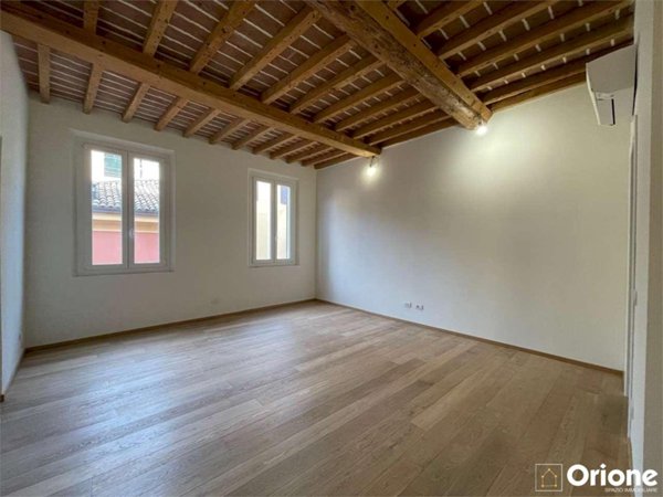 appartamento in vendita a Modena in zona Centro Storico