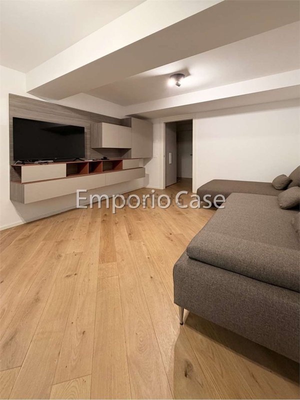 appartamento in vendita a Modena in zona Centro Storico