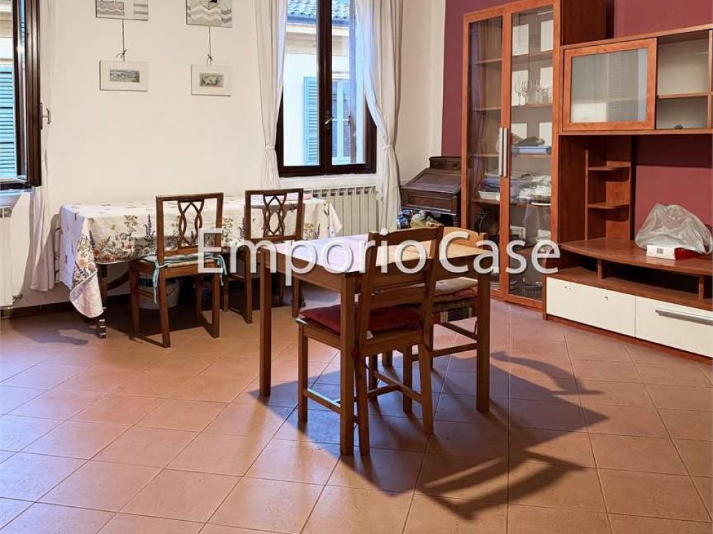 appartamento in vendita a Modena in zona Centro Storico