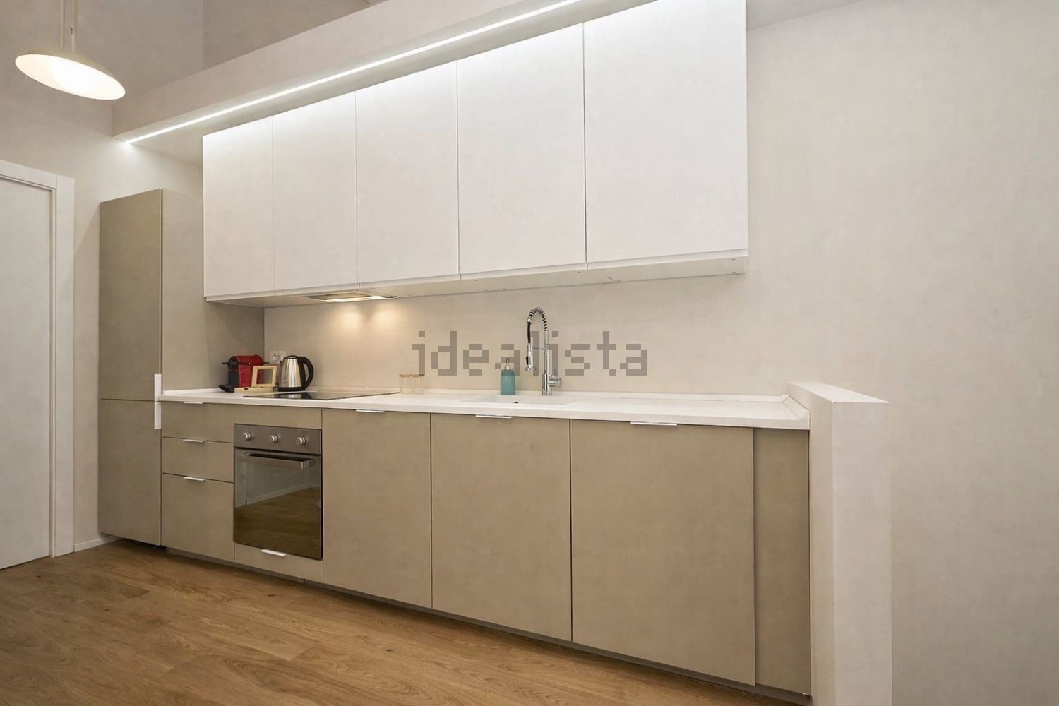 appartamento in vendita a Modena in zona Centro Storico