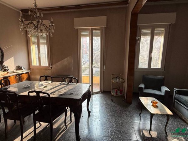 appartamento in vendita a Modena in zona Crocetta