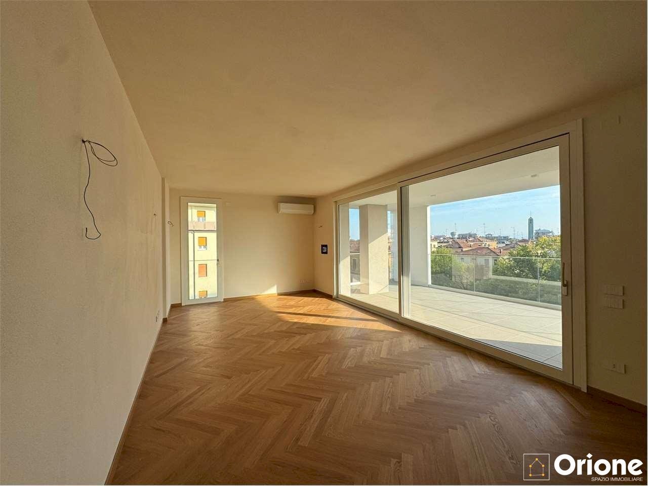 appartamento in vendita a Modena in zona Buon Pastore