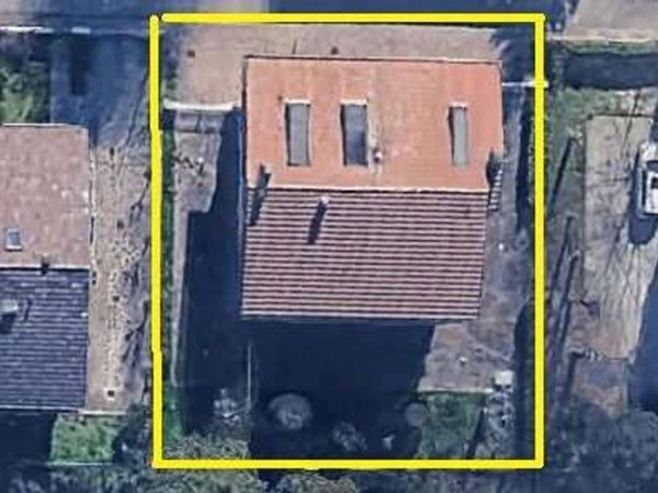 casa indipendente in vendita a Modena in zona Buon Pastore