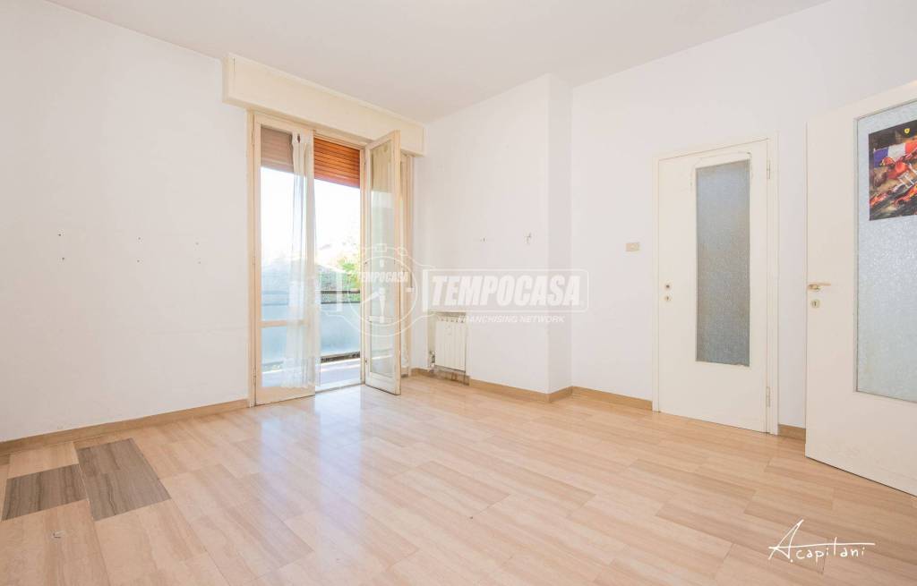 appartamento in vendita a Modena in zona Crocetta