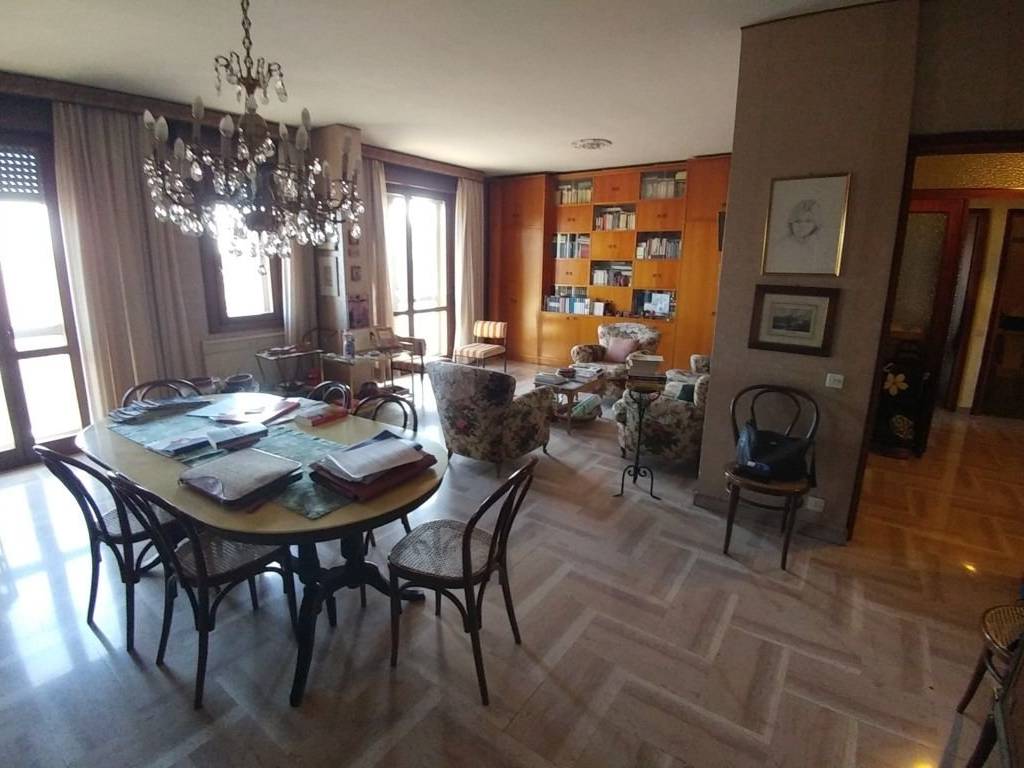 appartamento in vendita a Modena in zona San Faustino