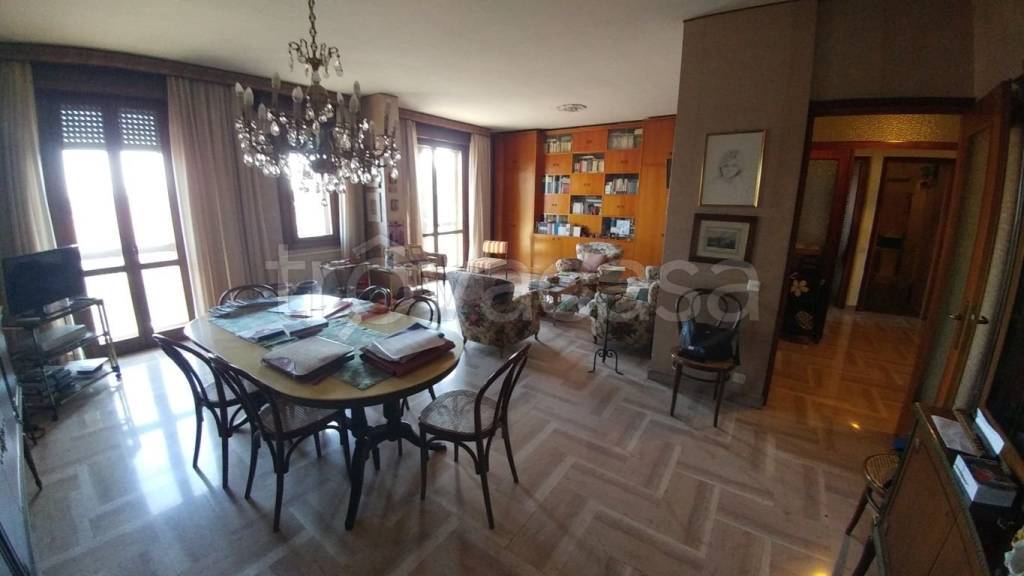 appartamento in vendita a Modena in zona San Faustino