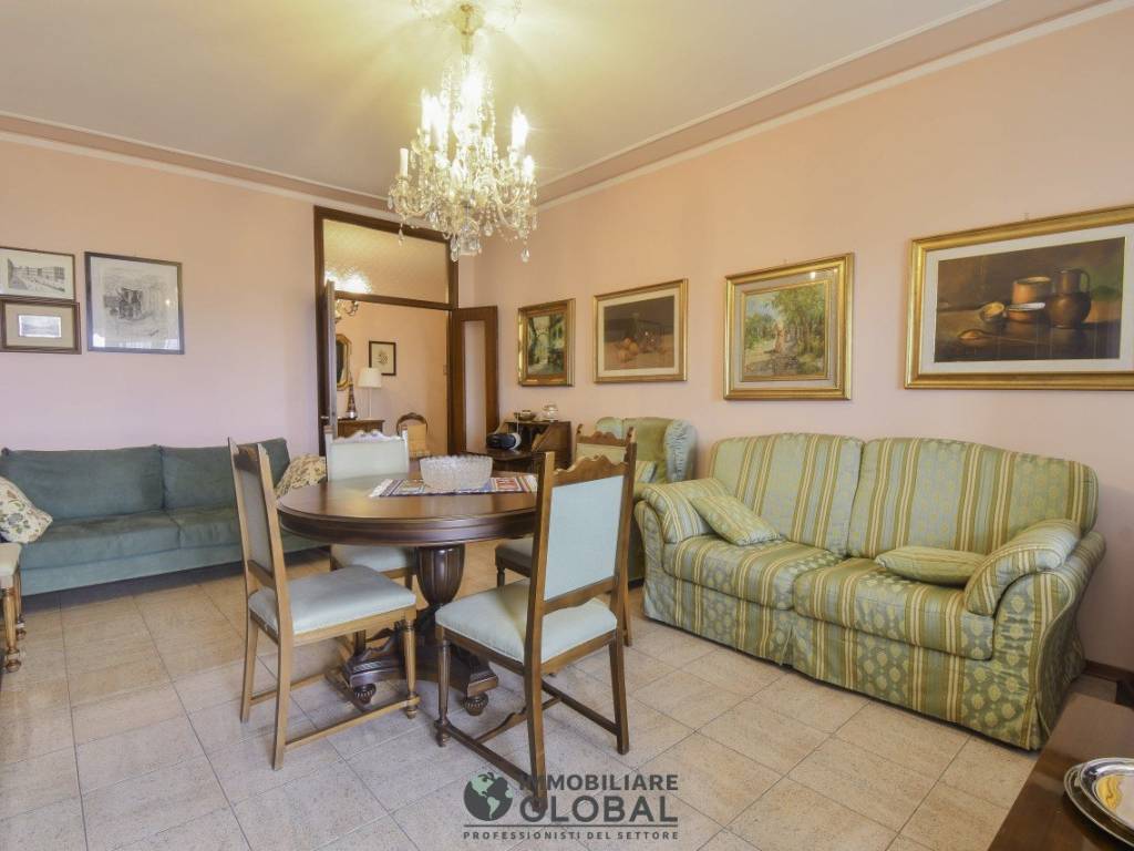 appartamento in vendita a Modena in zona Cognento