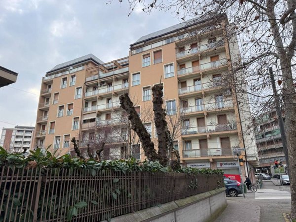 appartamento in vendita a Modena in zona Centro Storico