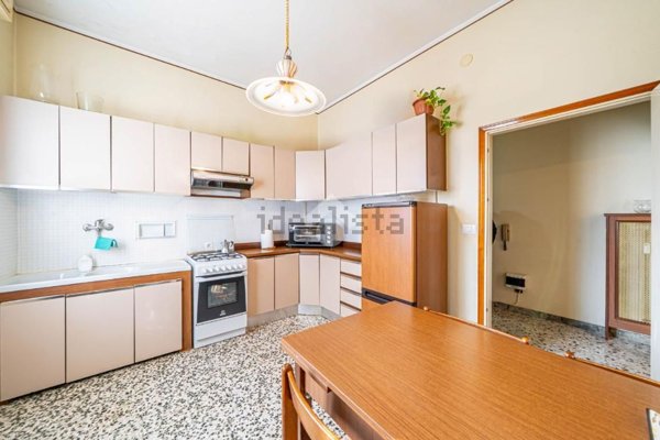 appartamento in vendita a Modena in zona San Faustino