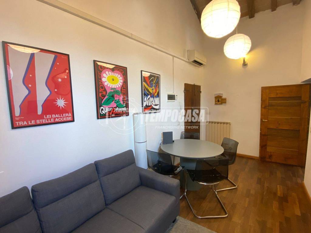 appartamento in vendita a Modena in zona Centro Storico