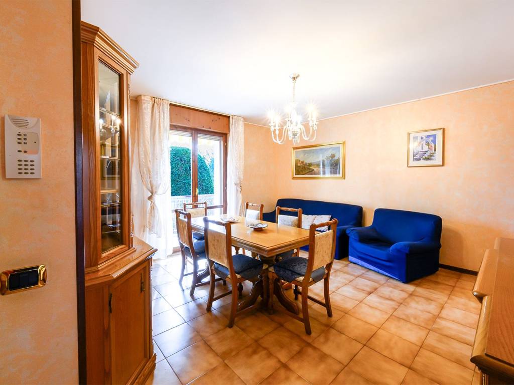 appartamento in vendita a Modena in zona Buon Pastore