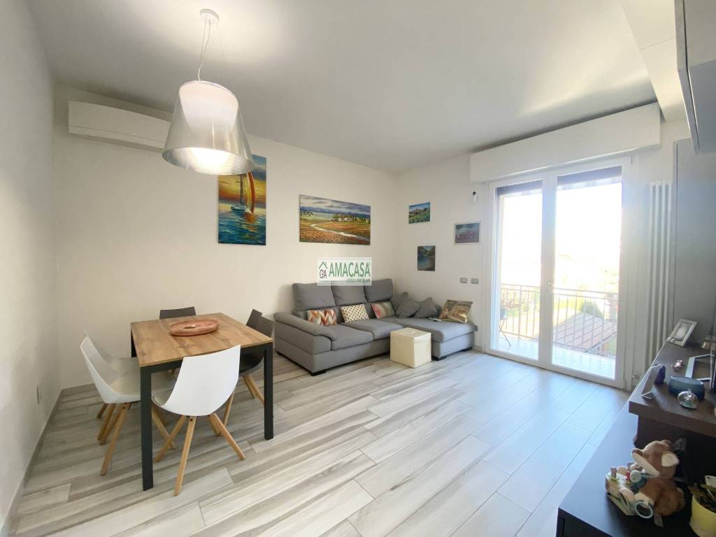 appartamento in vendita a Modena in zona Centro Storico