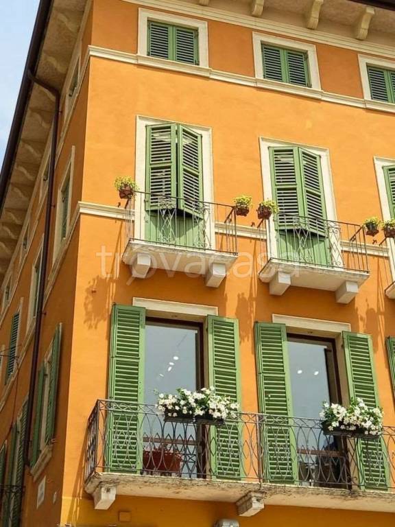 appartamento in vendita a Modena in zona Centro Storico