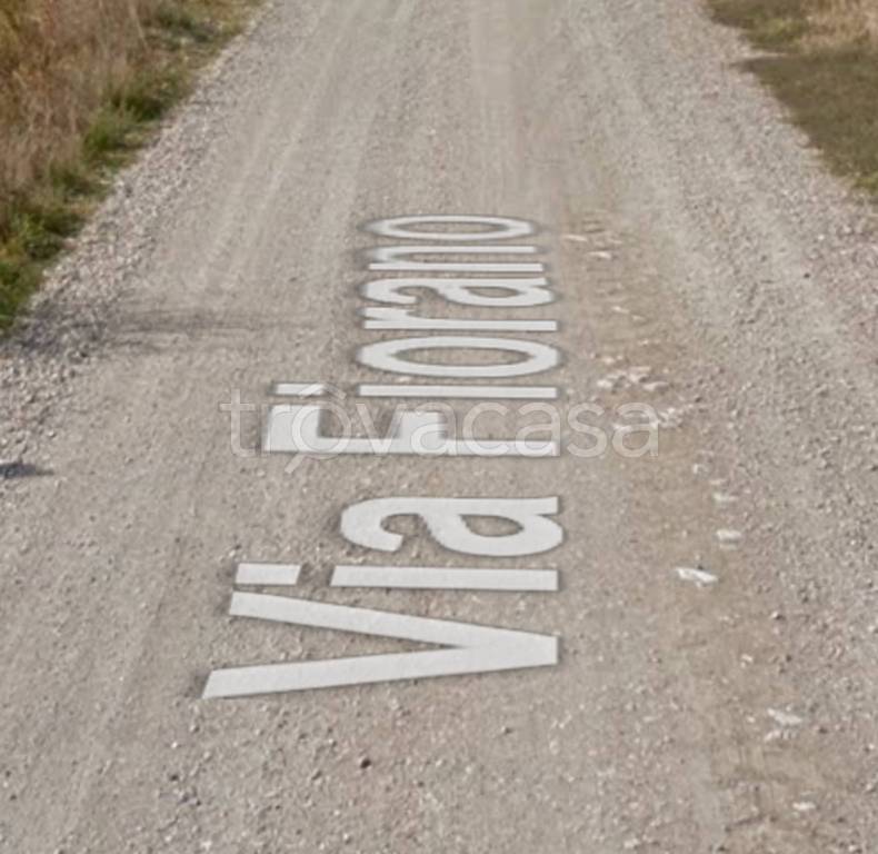 locale commerciale in vendita a Modena in zona Centro Storico