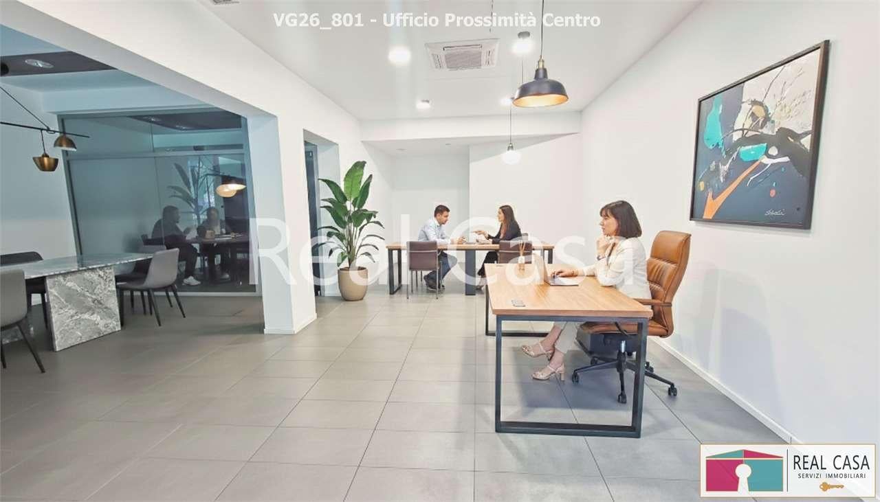 ufficio in vendita a Modena in zona San Lazzaro / Modena Est