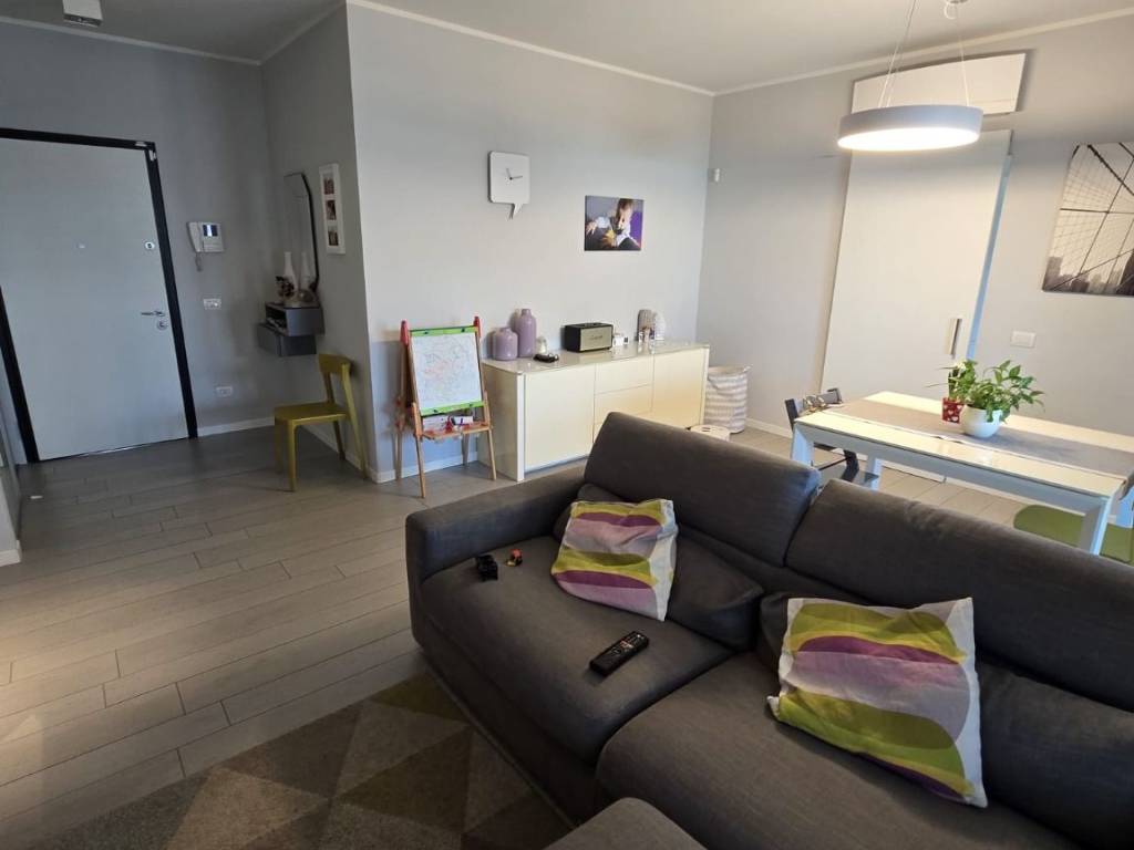 appartamento in vendita a Modena in zona San Lazzaro / Modena Est