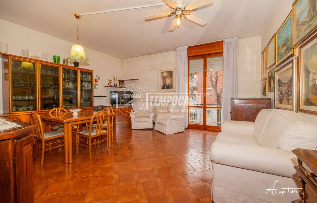 appartamento in vendita a Modena in zona Madonnina / Quattro Ville