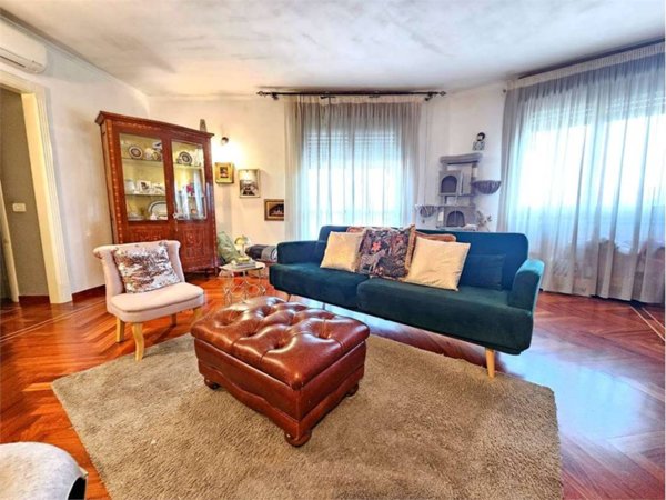 appartamento in vendita a Modena in zona Villanova