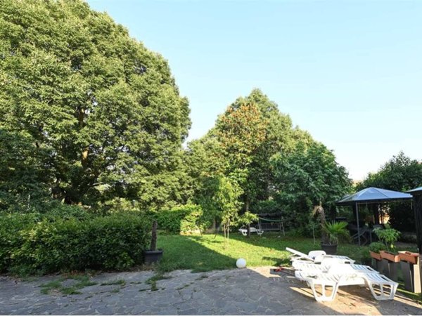 casa semindipendente in vendita a Modena in zona Baggiovara