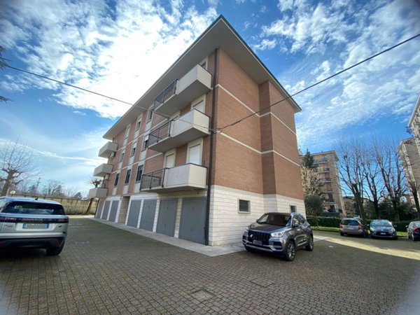 appartamento in vendita a Modena in zona San Faustino